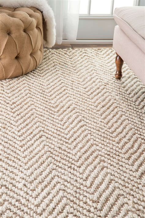 Handwoven Jute Jagged Chevron Rug | Off White | Rugs in living room ...