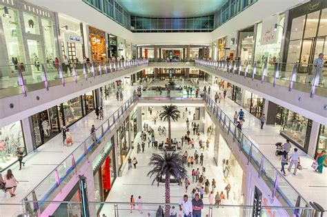 The Dubai Mall | 12 Insane Shopping Travel Destinations to Add to Your ...