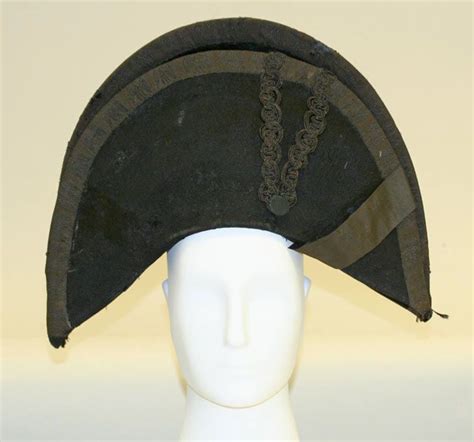 Bicorn hat 1790 Met Museum | Historical hats, Metropolitan museum ...