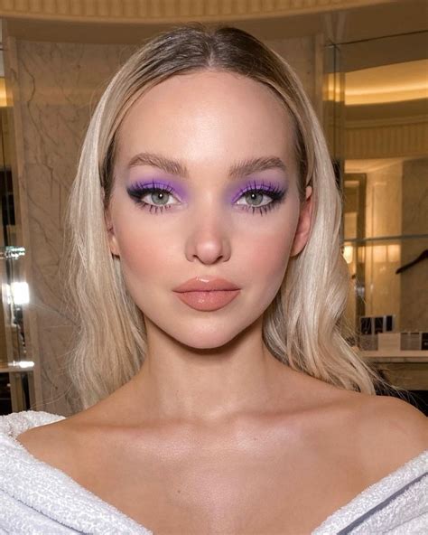 19 Chic Purple Eye Shadow Looks We're Trying in 2021 | Who What Wear