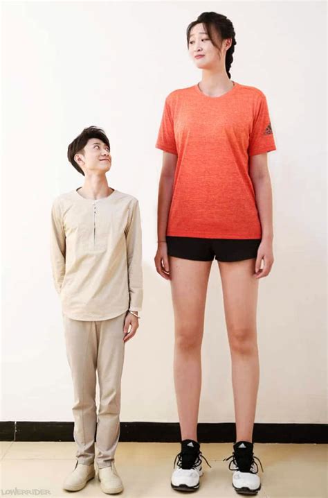 Tiny guy and Tall Woman 1 by lowerrider on DeviantArt | Mulheres altas ...