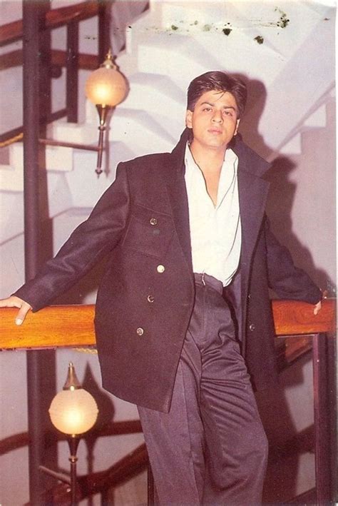 Shah Rukh Khan - on the set - Baazigar (1993) | Shah rukh khan movies ...