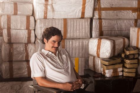 Pablo Escobar en 6 films et séries | Vogue France