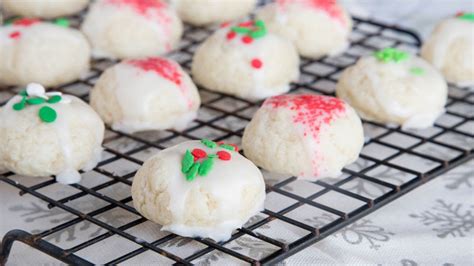 Pillsbury Cookie Dough Recipes Christmas / Easy Christmas Crinkle ...