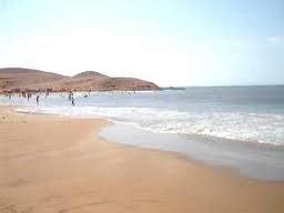 El Paraiso beach - World's Exotic Beaches