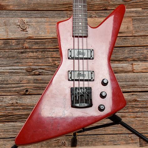 Gibson Explorer Bass Red 1985 – Chicago Music Exchange