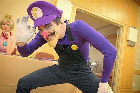 Waluigi Cosplay by @spicycreampuffpics Check out our DIY # ...