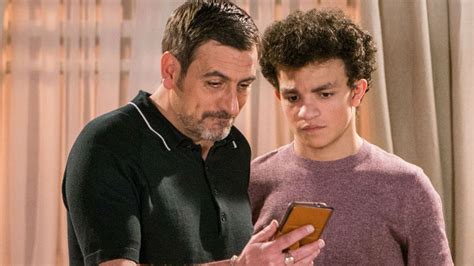 Coronation Street's Simon Barlow actor to become a dad at 16 | HELLO!