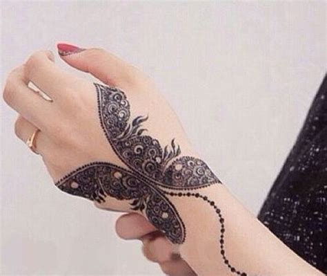 9 Gorgeous Butterfly Mehndi Designs And Ideas! | Henna tattoo designs ...