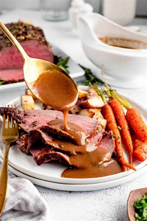 Easy Christmas Beef Roast {Eye of Round}