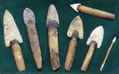 Ancient Native American hafted knives, rock shelter finds, Texas ...