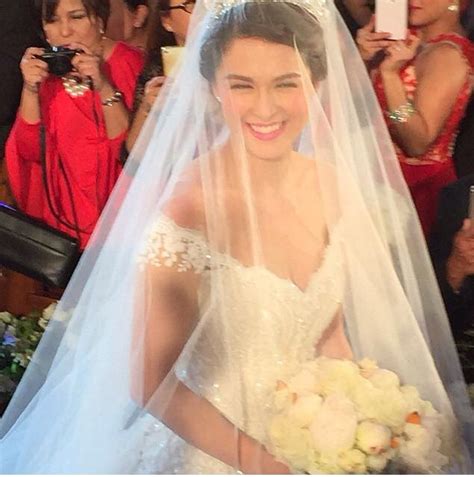 JUST IN: Marian Rivera's Wedding Gown by Michael Cinco #DongYanWedding ...