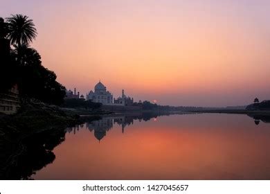 Taj Mahal Reflected Yamuna River Sunset Stock Photo 1427045657 ...