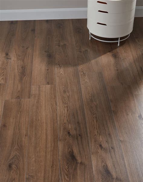 Dark Wood Effect Laminate Flooring – Flooring Site