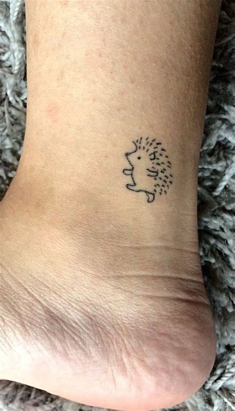 Most Creative Tiny Animal Tattoo Designs For Men And Women - SooShell ...