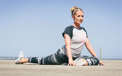 5-Pose Yoga Fix: Yoga Stretches for Healthy Hips | MyFitnessPal