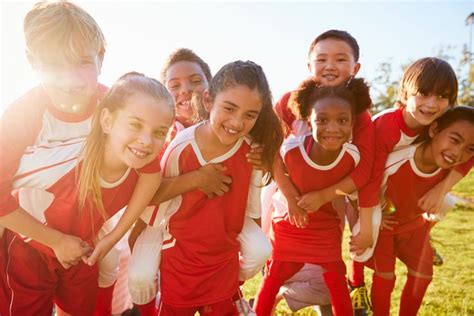 Children’s Mental Health Can Benefit From Team Sports: Study | HuffPost ...