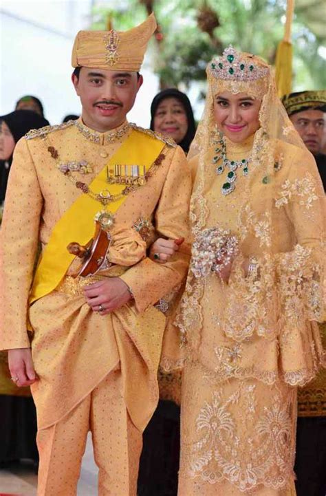 Gold, diamonds, emeralds – Royal wedding of Brunei’s Prince Abdul Malik ...