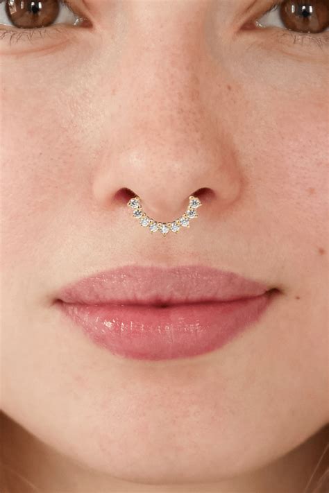 Septum piercing: everyone NOSE this is the coolest piercing!