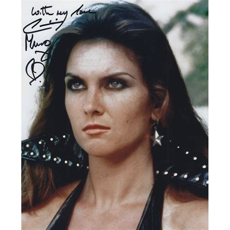 Caroline MUNRO autograph