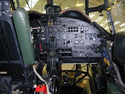 Avro Lincoln - cockpit | Aircraft of World War II - WW2Aircraft.net Forums