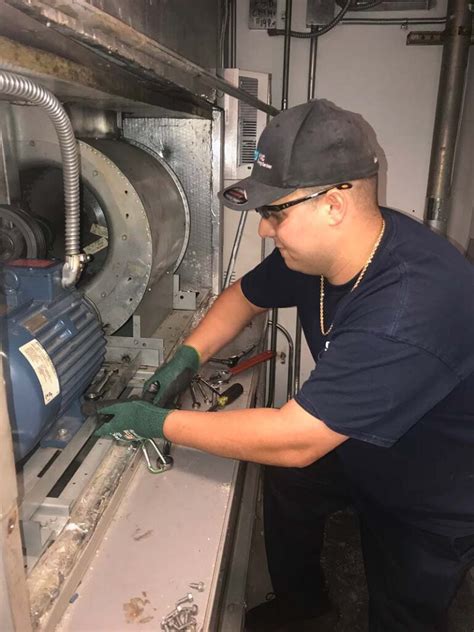 HVAC Technician Training: What You Need to Know | Donnelly