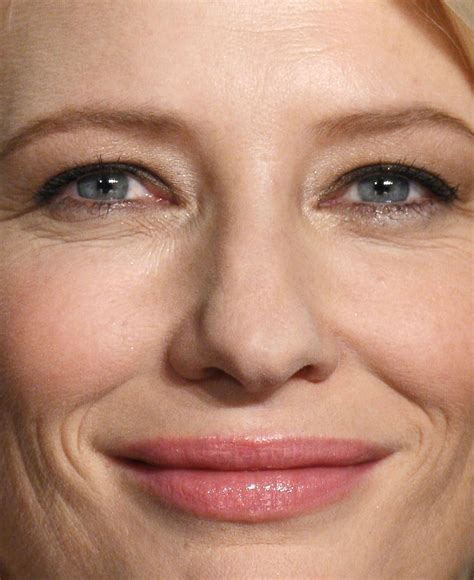 Cate Blanchett - the natural make up look.