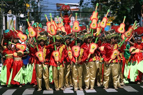 Magayon Festival opens in Legazpi City | Photos | GMA News Online