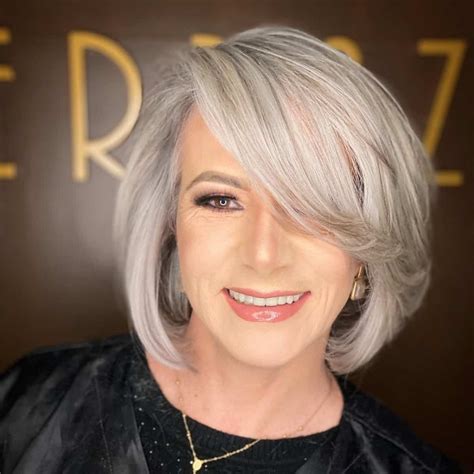 20 Youthful Hairstyles for Women Over 60 with Grey Hair - Drummond ...