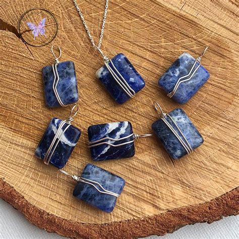 Sodalite Healing Properties | Sodalite Meaning | Benefits Of Sodalite ...