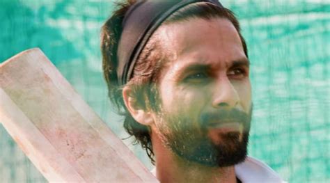 Jersey first look: Shahid Kapoor gears up for sports drama | Bollywood ...