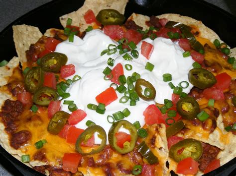 ULTIMATE Macho Nachos Recipe | Recipe | Recipes, Nachos recipe, Chili ...