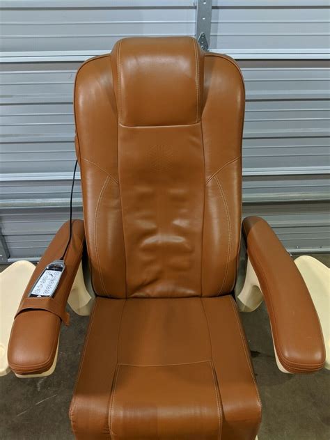 Lexor Liberte Spa TT365 Tru-Touch Massage Pedicure Chair with Pump ...