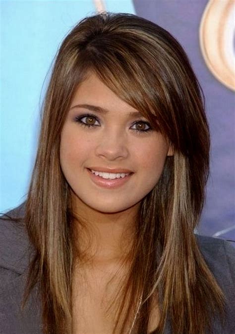 30 Most Hottest Layered Hairstyles with Bangs for Women - Haircuts ...