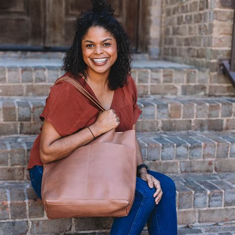 Leather Tote {Classic Brown}