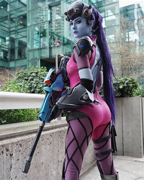 Widowmaker Cosplay at #EmeraldCityComicCon by @oscurolupo Photo by ...