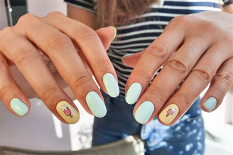 8 Pastel Nail Looks to Wear All Summer Long - Sunday Edit