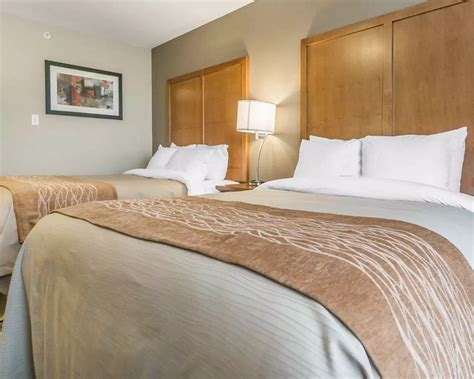 Comfort Inn & Suites | Rooms