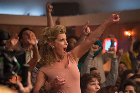 GLOW Review: A Promising Start to Netflix's Wrestling Series | Collider