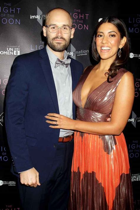 Brooklyn Nine-Nine’s Stephanie Beatriz, Brad Hoss Welcome 1st Child ...