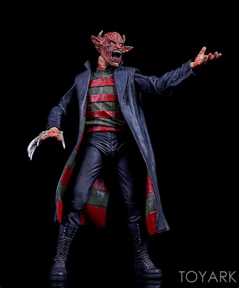 NECA New Nightmare Freddy Krueger 7-Inch Scale Figure -Toyark Photo ...