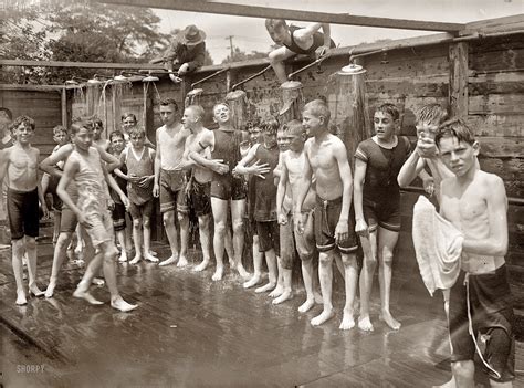 Shorpy Historical Picture Archive :: Happy Campers: 1917 high ...