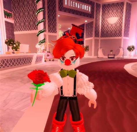 Vintage Clown Photoshoot + edit | Roblox Royale High Amino