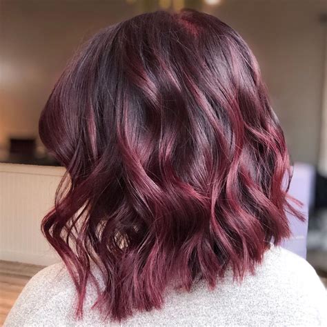 25 beautiful burgundy hair color and hairstyles perfect for a change ...