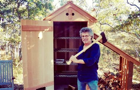 How to Build a Smokehouse - Barbecuebible.com