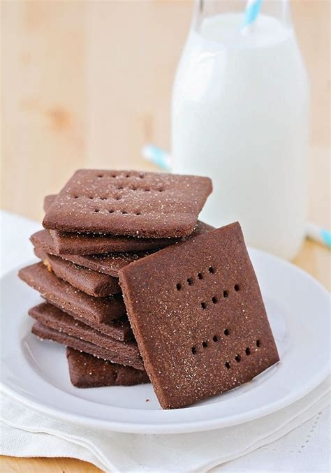 Homemade Chocolate Graham Cracker Recipe | Recipe | Homemade chocolate ...