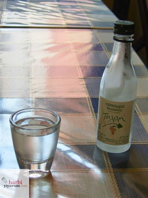 The Best Ouzo Brands in Greece - GastroTurfing.