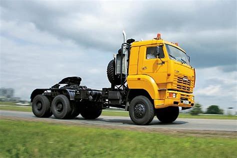 KAMAZ-65226 6X6 GCW 97000 KG, TRACTOR TRUCK (PRIME MOVER) | kamazexport.com