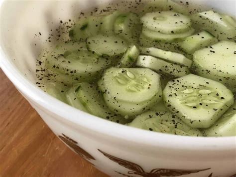 Marinated Cucumbers Onion & Vinegar Recipe (Cucumber Salad) - Southern ...