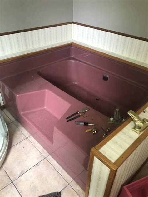 Refinishing a Bathtub: Step by Step with Before, During and After ...